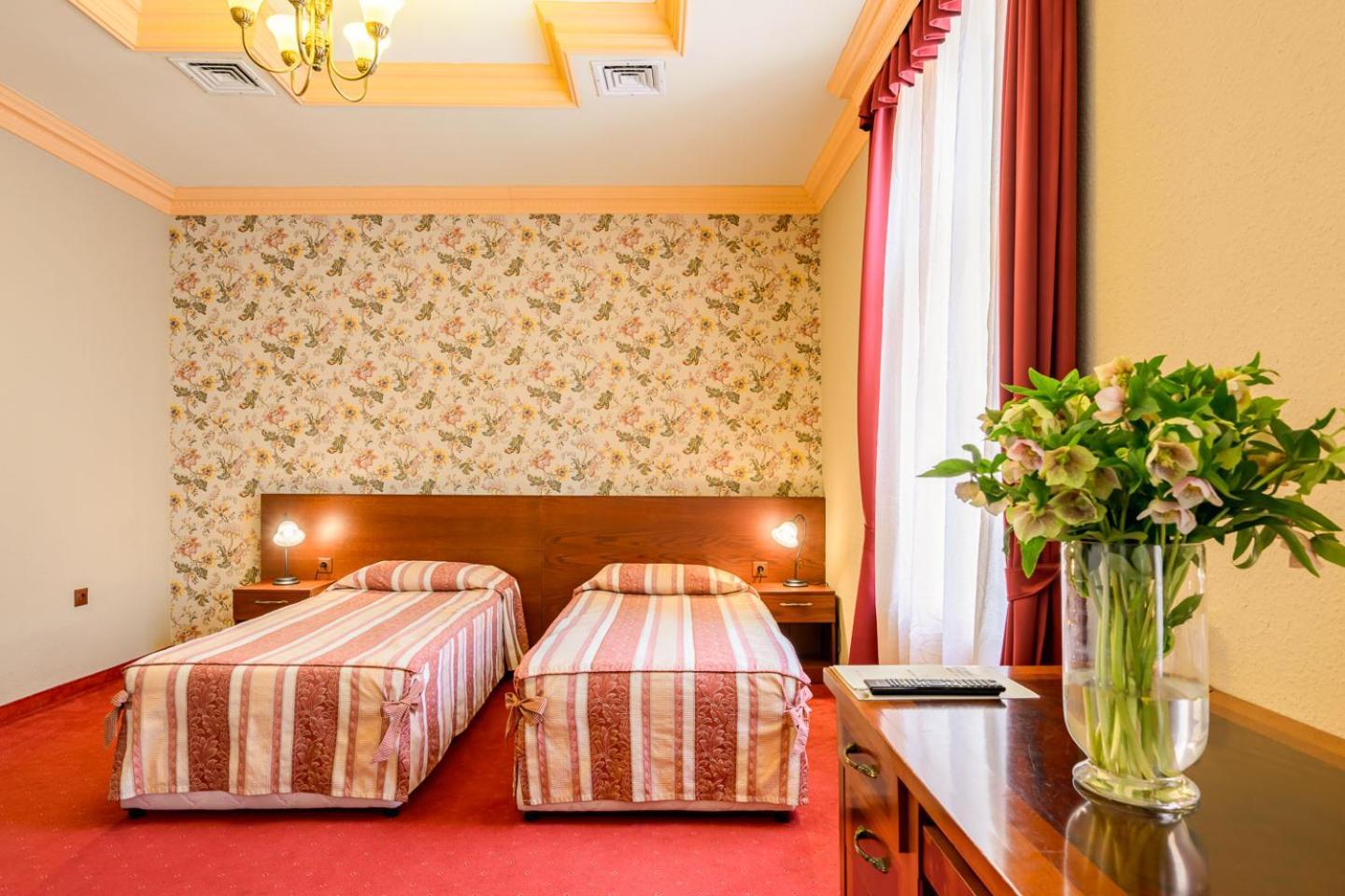 Boutique Splendid Hotel Варна Экстерьер фото
